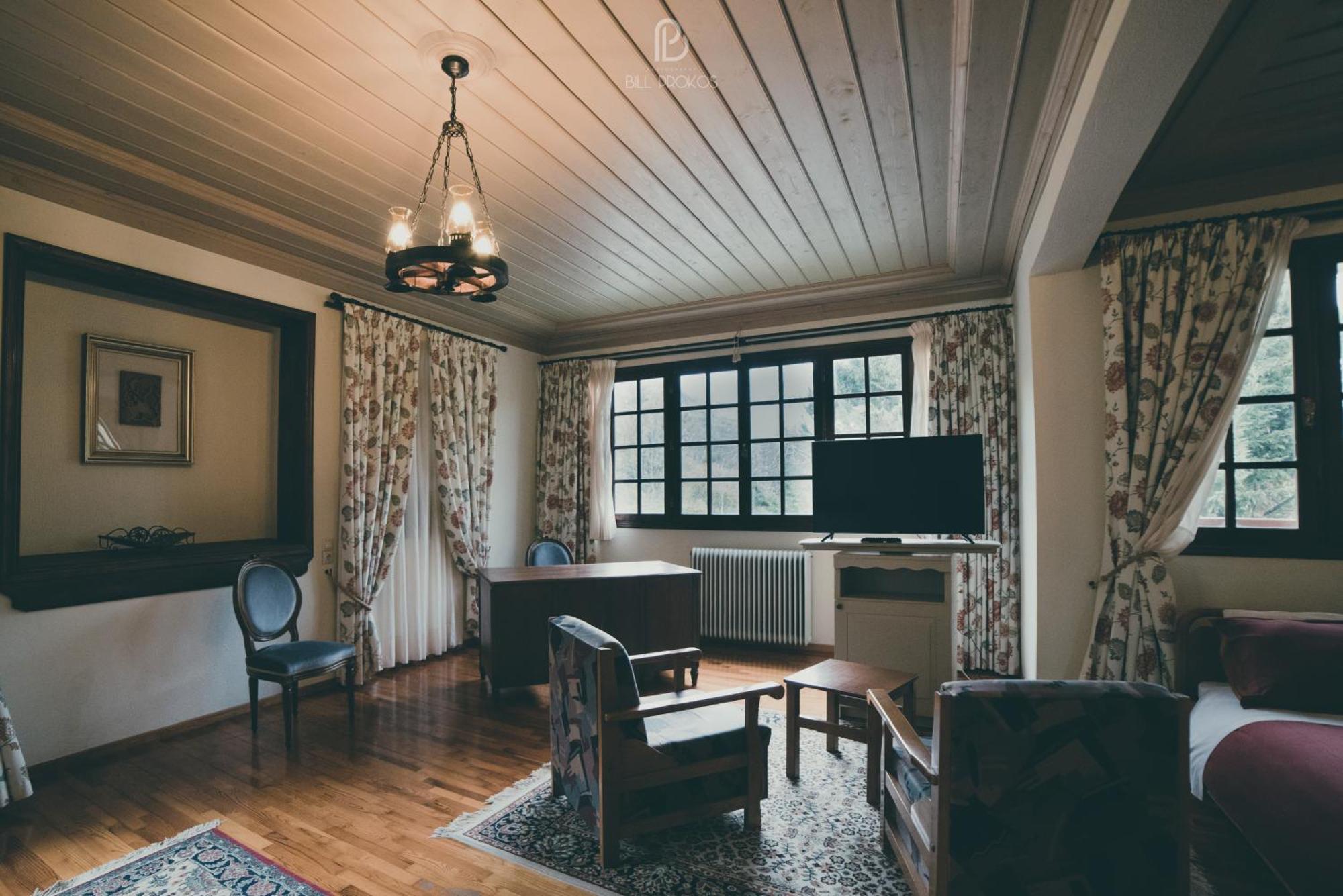 Bourazani Wild Life Resort Konitsa Room photo